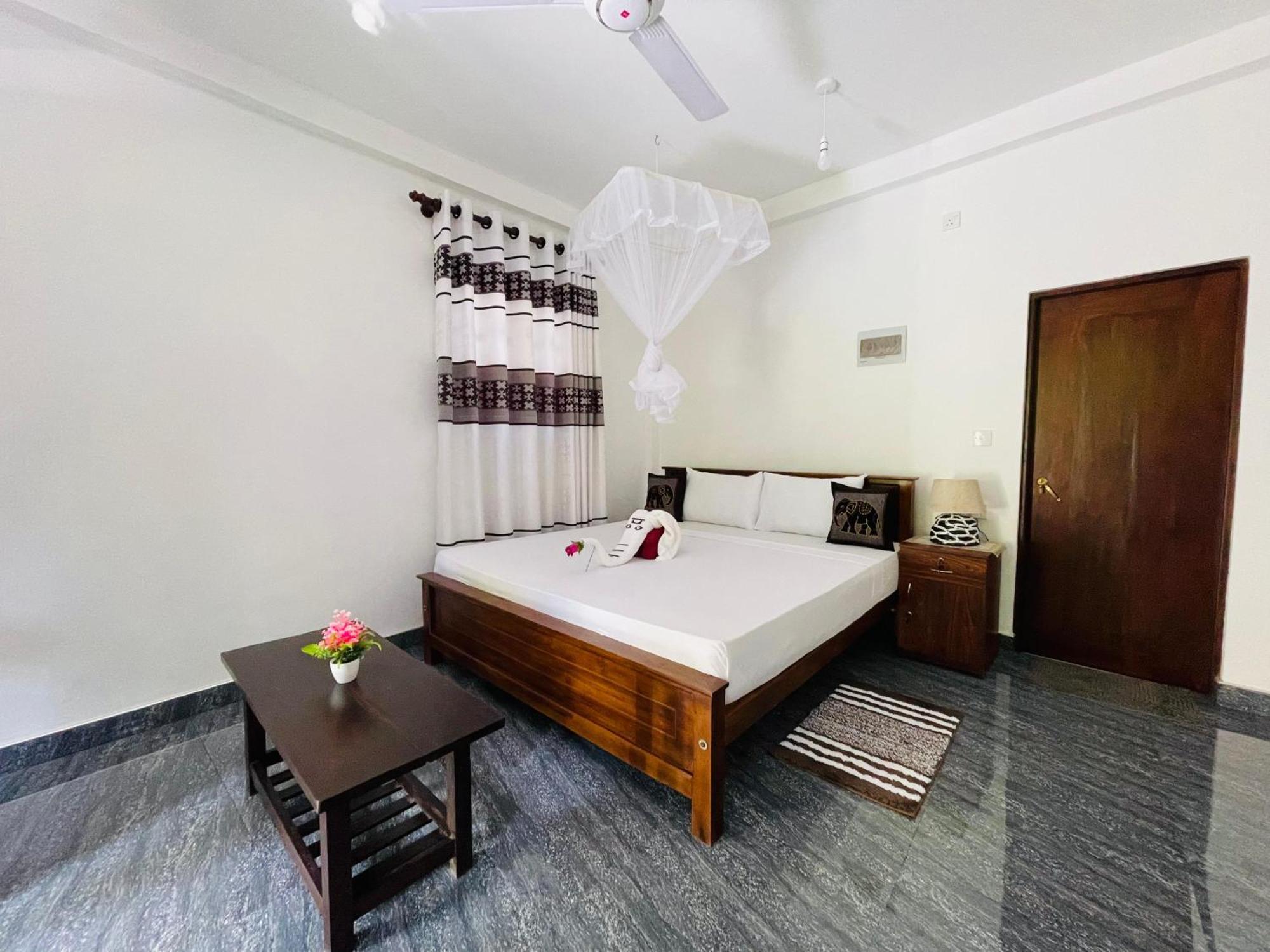 Dream Villa Сигирия Экстерьер фото